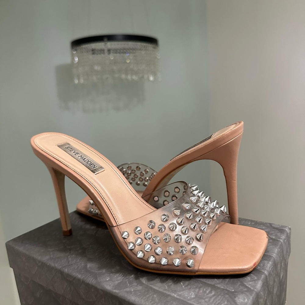Spike Steve Madden heels